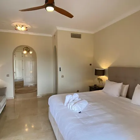 Вилла Luxury Bellagio (adults Only)